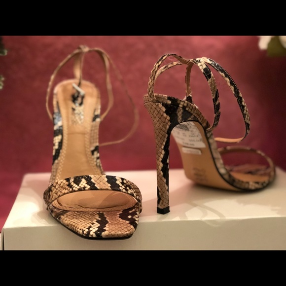 Heeled Ankle Strap Sandals - Picture 2 of 2